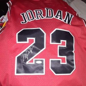 Michael Jordan signed autograph jersey bulls nba